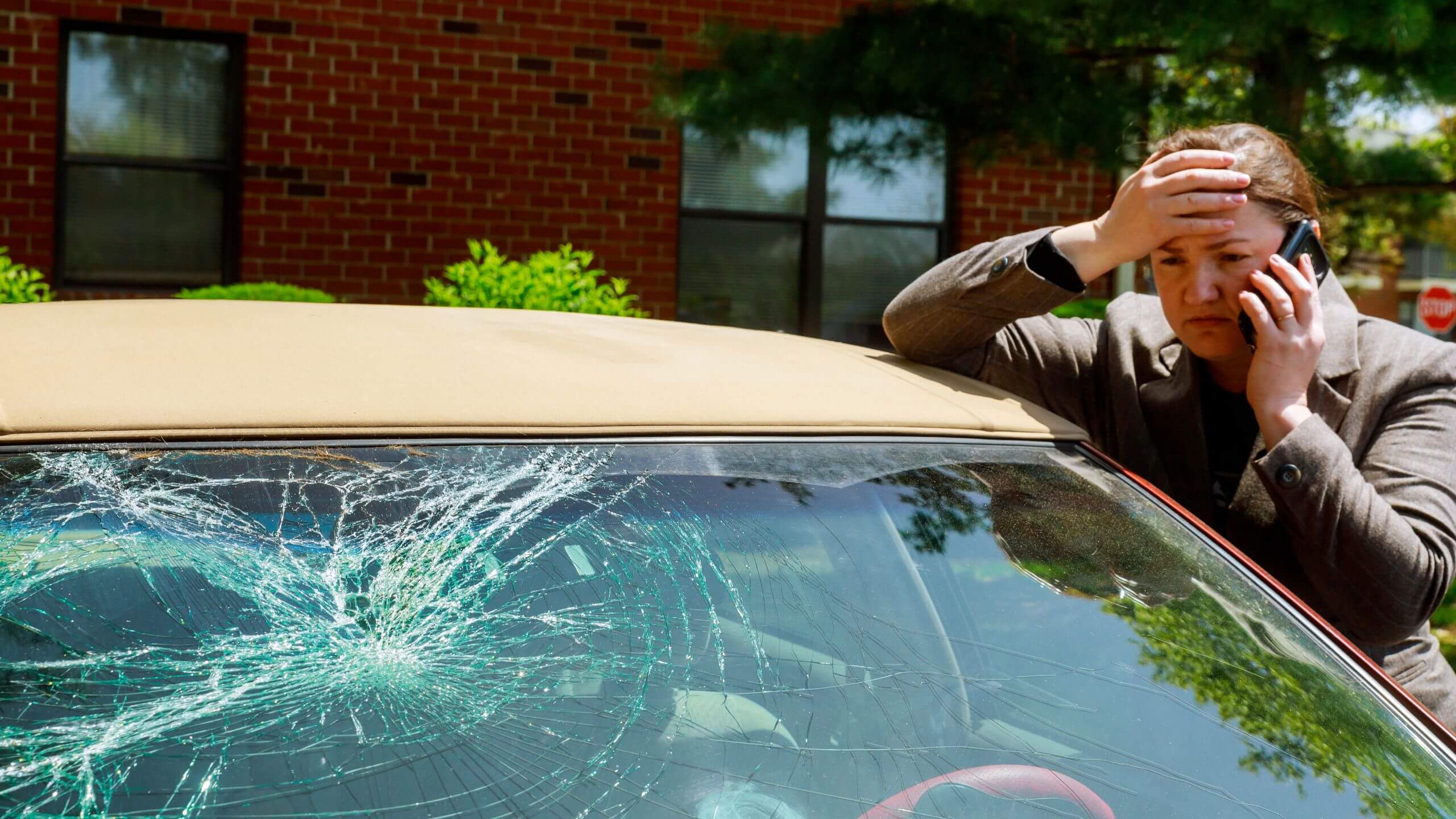 How Much Does It Cost to Repair a Windshield? | Chase