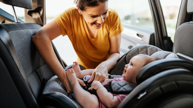 https://www.chase.com/content/services/structured-image/image.mobile.png/chase-ux/heroimage/primary/personal/auto/education/maintenance/seo_car-seat-safety_20230425.png